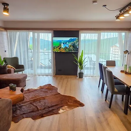 샬레 Apartmanica 1a, Finnish Sauna, Jacuzzi, Garage,