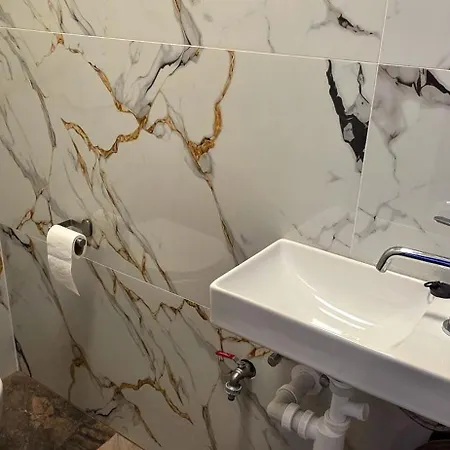Apartmanica 1a, Finnish Sauna, Jacuzzi, Garage,